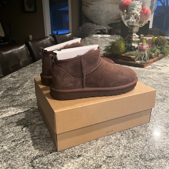 SOLD - Ugg Ultra Mini Boot- Chocolate Brown - Picture 5 of 7